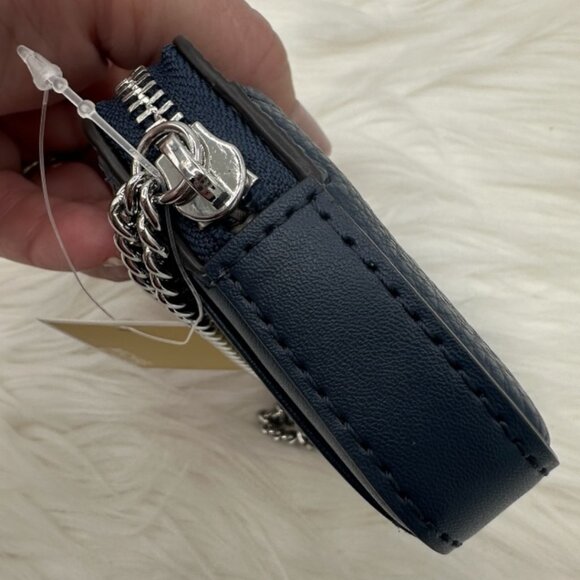 NWT Michael Kors Jet Set Medium Logo Debossed Navy Blue Chain Card Case - Picture 5 of 10